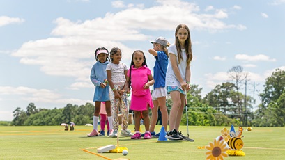 Aspiring young golfers